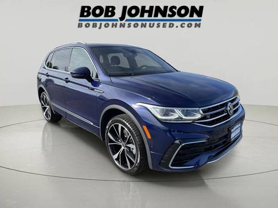 VOLKSWAGEN TIGUAN 4MOTION 2022 3VV4B7AX1NM002653 image